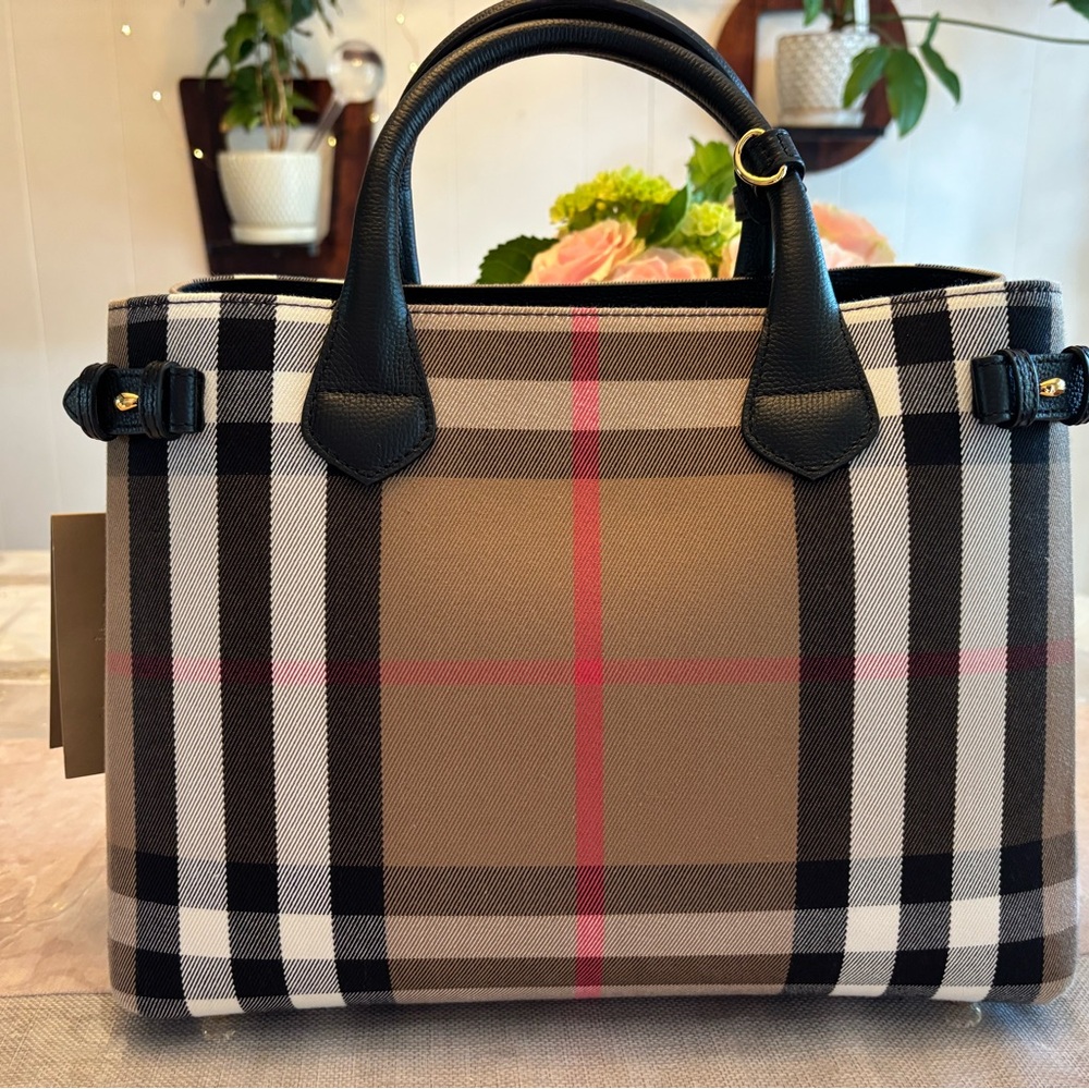 NWT Authenticated Burberry Medium Banner House Check Tote Bag